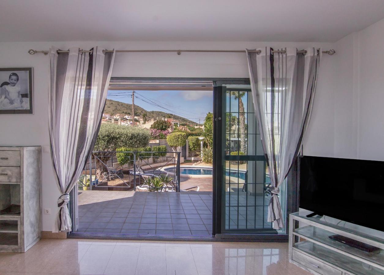 Villa Moderna Con Piscina El Campello Buitenkant foto